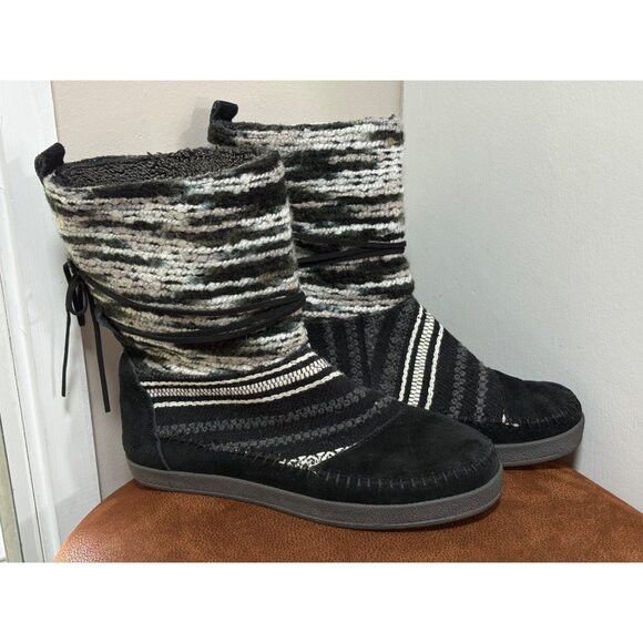 TOMS WOMENS 9.5 NEPAL AZTEC BLACK SUEDE MID-CALF WARM FLAT BOOTS HIPPIE BOHO - Picture 1 of 9